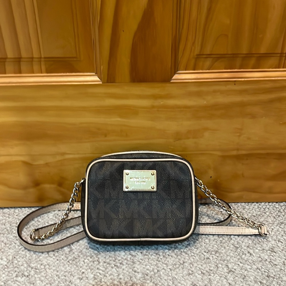 Michael Kors Logo Brown Crossbody Bag - Picture 1 of 9